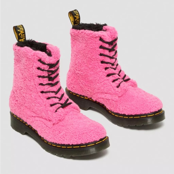 Brand New No Tags  💗 1460 PASCAL WOMEN'S FAUX SHEARLING BOOTS Doc Martens - Picture 2 of 13